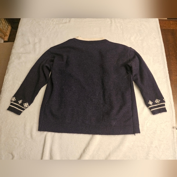 Kawaii Rabbit Cardigan - Picture 2 of 7